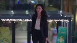 生活女总裁西装参加酒会，配大红唇爆了，气质秒杀全场！