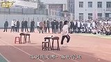 爆笑：老妹你要是这样跳舞，估计全校男人要排队了