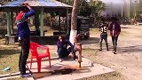 印度农村搞笑段子合集,看到第一个我就没忍住笑了