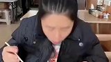 原来高手在民间呢，以后再也不用大门牙了