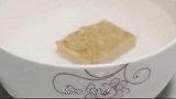 军用压缩饼干真能抗饿48小时,网友将它煮开，看我涨知识了