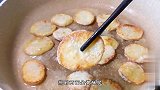 这才是干锅土豆简单又好吃的做法，香味十足超下饭，吃一次忘不了