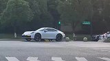 难怪都不让女司机开车