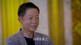 小伙向美女表白，结果冒出一女孩喊：后妈，小伙立马走人