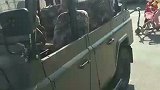 充满硬汉气息的吉普车