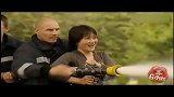 老外整人-水管射人