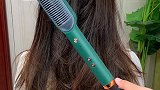 直发梳，大人小孩都能用，直发卷发在家三分钟就可以搞定！