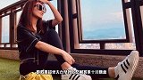 昆凌全黑look简约清新坐天台草坪赏景悠闲惬意