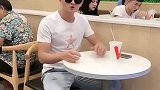 敢于奋斗的人，心中不怕困难