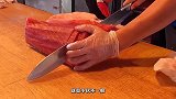 “刀工之王”切鱼秀，刀工犀利像切西瓜，月薪万每天只切一只鱼！