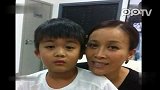 娱乐播报-20120105-那英8岁儿子私房近照曝光.可爱正太帅气