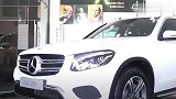 19款奔驰GLC200登场，看到外观和内饰，我忘记了宝马X3