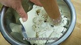 一块豆腐半碗肉馅儿，农村妈妈一压一挤做美食，外酥里软真好吃