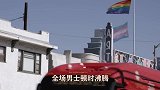 全球最胖的女模特，脱下外套的瞬间，全场男士顿时沸腾！