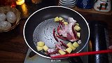 排骨炖土豆怎么做最好吃，像我这样做的排骨炖土豆最好吃
