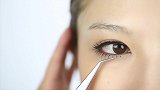 芭比感假睫毛＋眼线整体画法