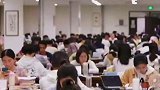早上醒来后竟瘫痪了医生：神经被严重压迫，导致急性瘫痪