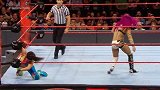 WWE-17年-RAW第1261期：女子单打赛班克斯VS贝莉-精华