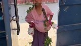 我说怎么一大早就不见人呢