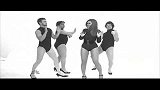 娱乐播报-20111104-男人化身变装舞者恶搞Beyonce