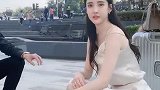 小姐姐突然跳出来个什么鬼，吓我一跳