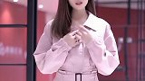 美女歌手唱首《那女孩对我说》，真好听！