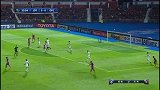 第24分钟柔佛球员迪奥戈射门