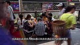 为啥日本空姐大多穿着“安全裤”飞航班，航空公司：顾客需求