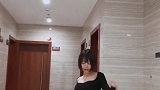 找女朋友一定要找短发的，霸气，有亮点，吓得小哥哥掉头就走