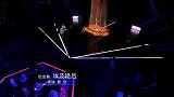 埃及舞后展示肚皮舞，曼妙的舞姿配上独特的旋律，燃爆全场