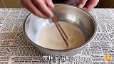 奶香果酱面包，教你在家做，简单一擀一卷，一出锅连吃3个，真香