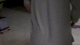 女子给丈夫一个惊喜，丈夫一看连话都不会说了