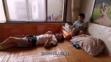 离婚后前夫第一次回家，看看对孩子啥态度？有这样做父亲的吗