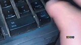 美女：看来我还是不能露脸！
