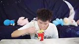 小伙挑战一日三餐只吃灵魂泡面！