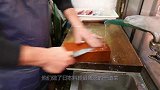 日本料理最残忍的一道菜，生割鱼肉再扔回鱼缸，看完毛骨悚然