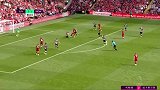 红军狂秀传球！菲米脚后跟磕传打出单刀 阿诺德近距离推射遭扑