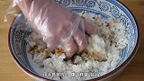 看看酒店大厨是怎么做蛋炒饭的，这烹饪技术太棒了，我先收藏了