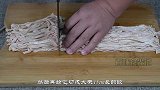 用几块钱的鸭肠，做出鲜香爽脆的美味，下酒还下饭做法也简单