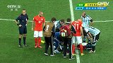 世界杯-14年-淘汰赛-半决赛-阿根廷队马斯切拉诺与对方球员相撞头部受伤-花絮