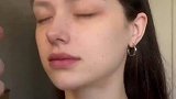 模仿韩国女生日常化妆，她在她美丽的脸上捣鼓什么