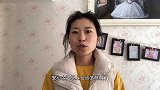 安心开始学走路了，在家开始乱窜乱动，真是调皮的想发脾气