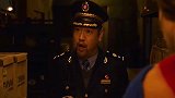 贾冰的表情真是太绝了，看一遍笑一遍！
