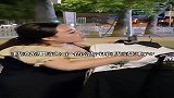 卖衣服不容易，难缠的顾客