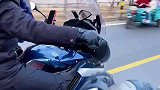 骑车人的默契