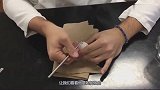 没有壳的鸡蛋能孵出小鸡吗老外将其放进孵化箱，几天后奇迹发生