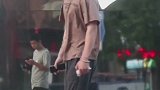 等等，小哥哥是你吗