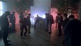老婆死了打老大，李连杰你忘了自己的处境了