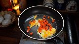 天天做饭不知道做啥好吃的，百吃不腻的蛋炒饭，真的太香啦