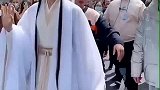 2021.3.12@成毅 《沉香如屑》现场定妆拍照[比心]